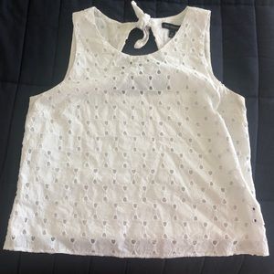 Banana Republic white eyelet tank top